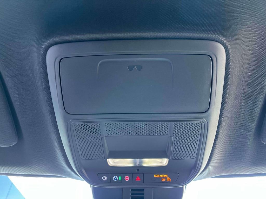 2026 Buick Enclave Preferred - Photo 32