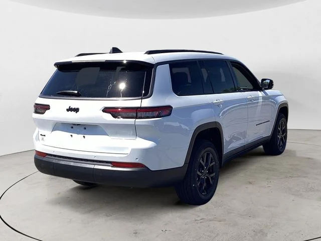 New 2026 Bright White Clearcoat Jeep L LAREDO ALTITUDE 4X4 image 6