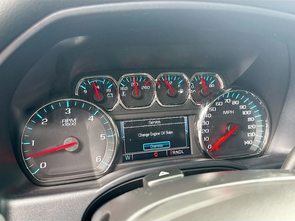 Used 2017 Silver Chevrolet LT image 12