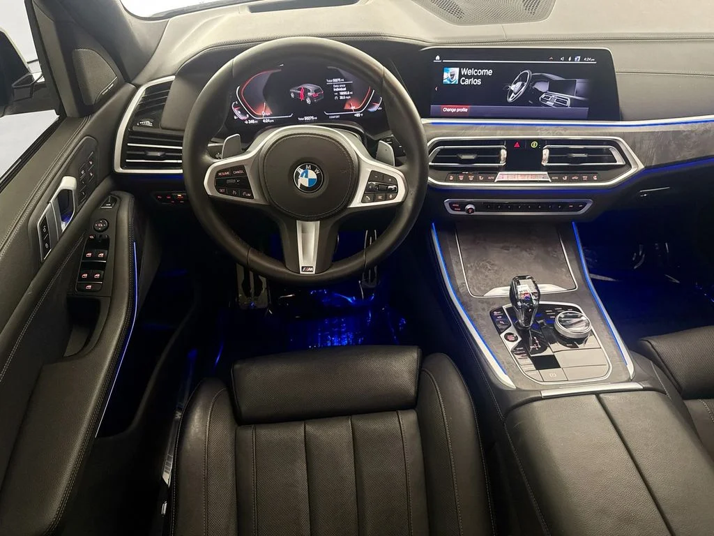 Used 2021 White BMW sDrive40i image 22