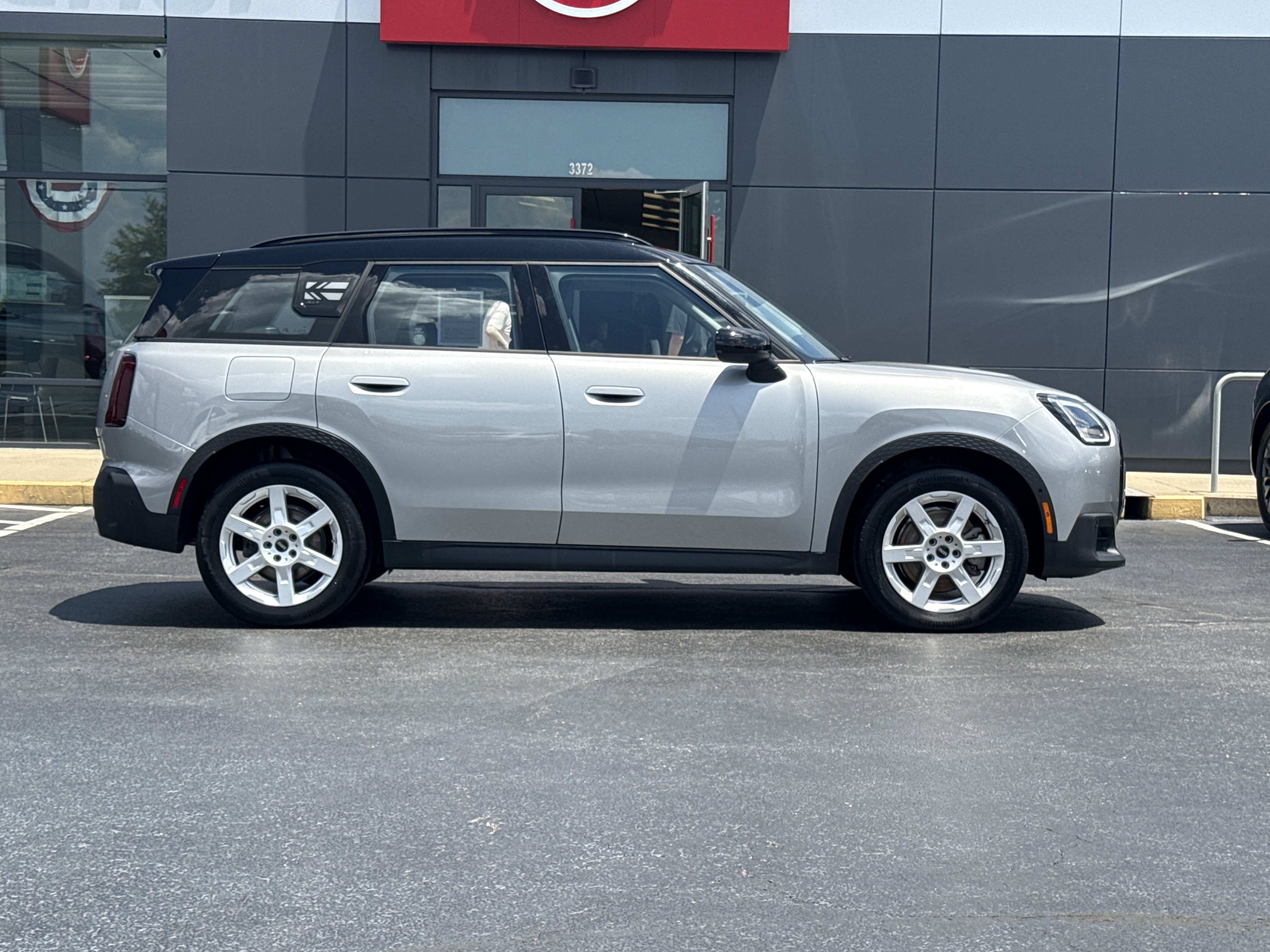 Used 2025 Melting Silver III Metallic MINI S AWD image 2