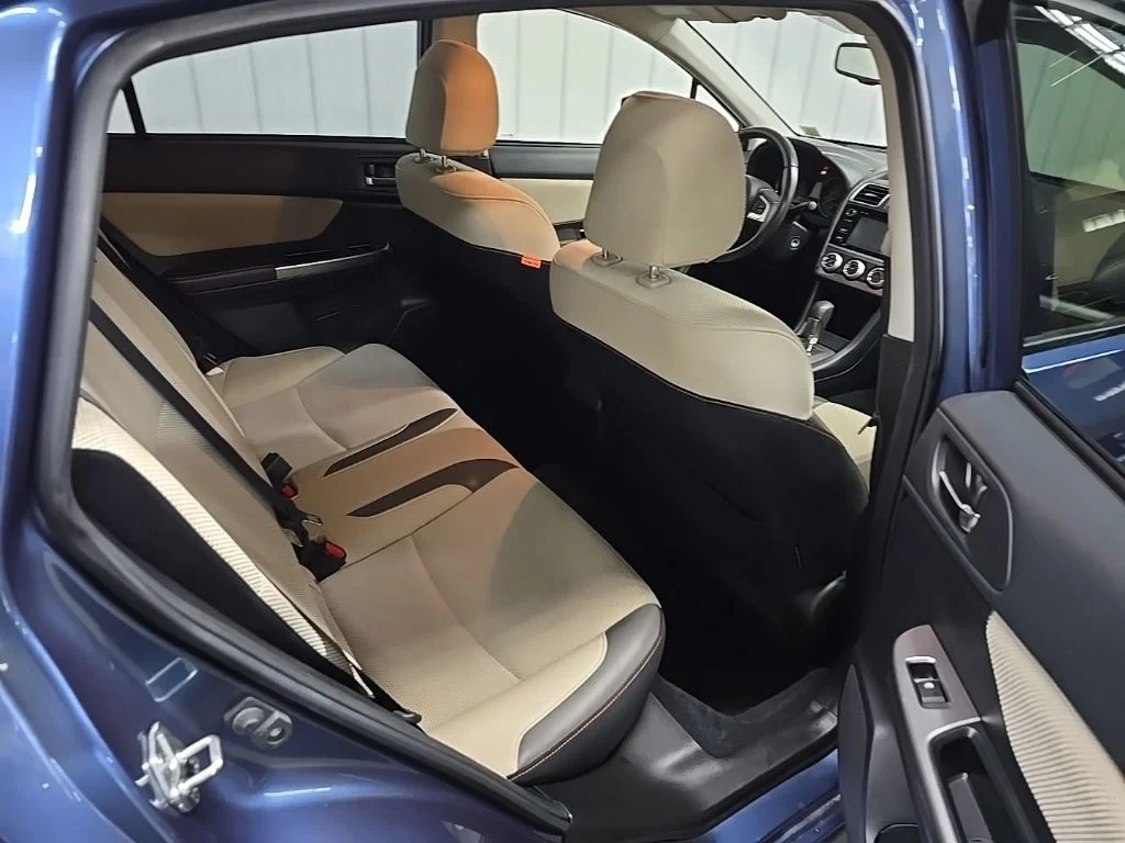 Used 2016 Blue Subaru 2.0i Premium image 17