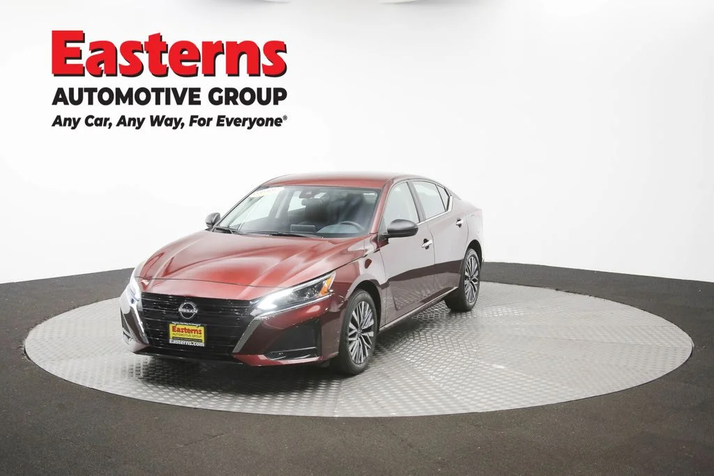 Used 2025 Red Nissan 2.5 SV image 50