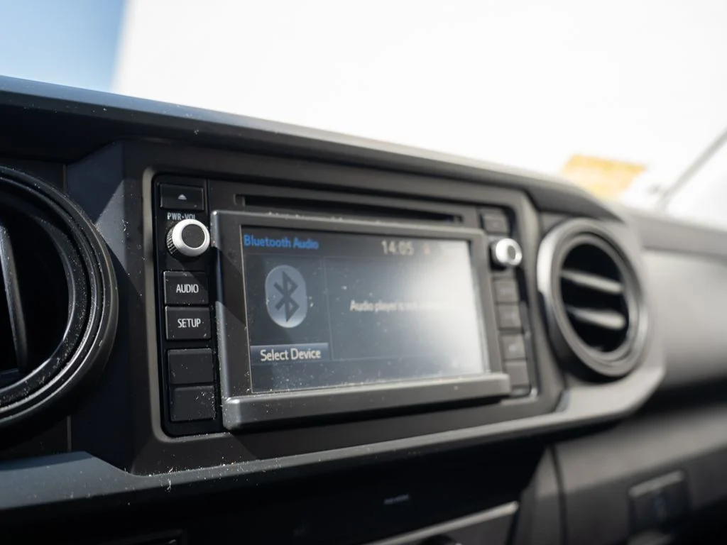 Used 2019 White Toyota SR image 24
