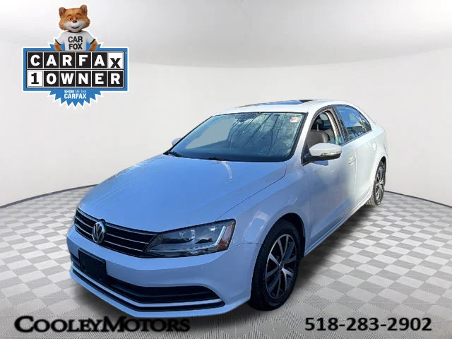 Used 2017  Volkswagen 1.4T SE image 1