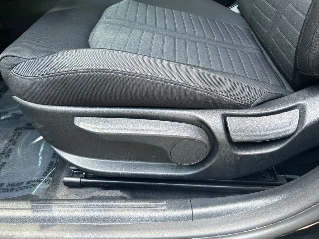 Used 2026 Black Kia LXS image 16