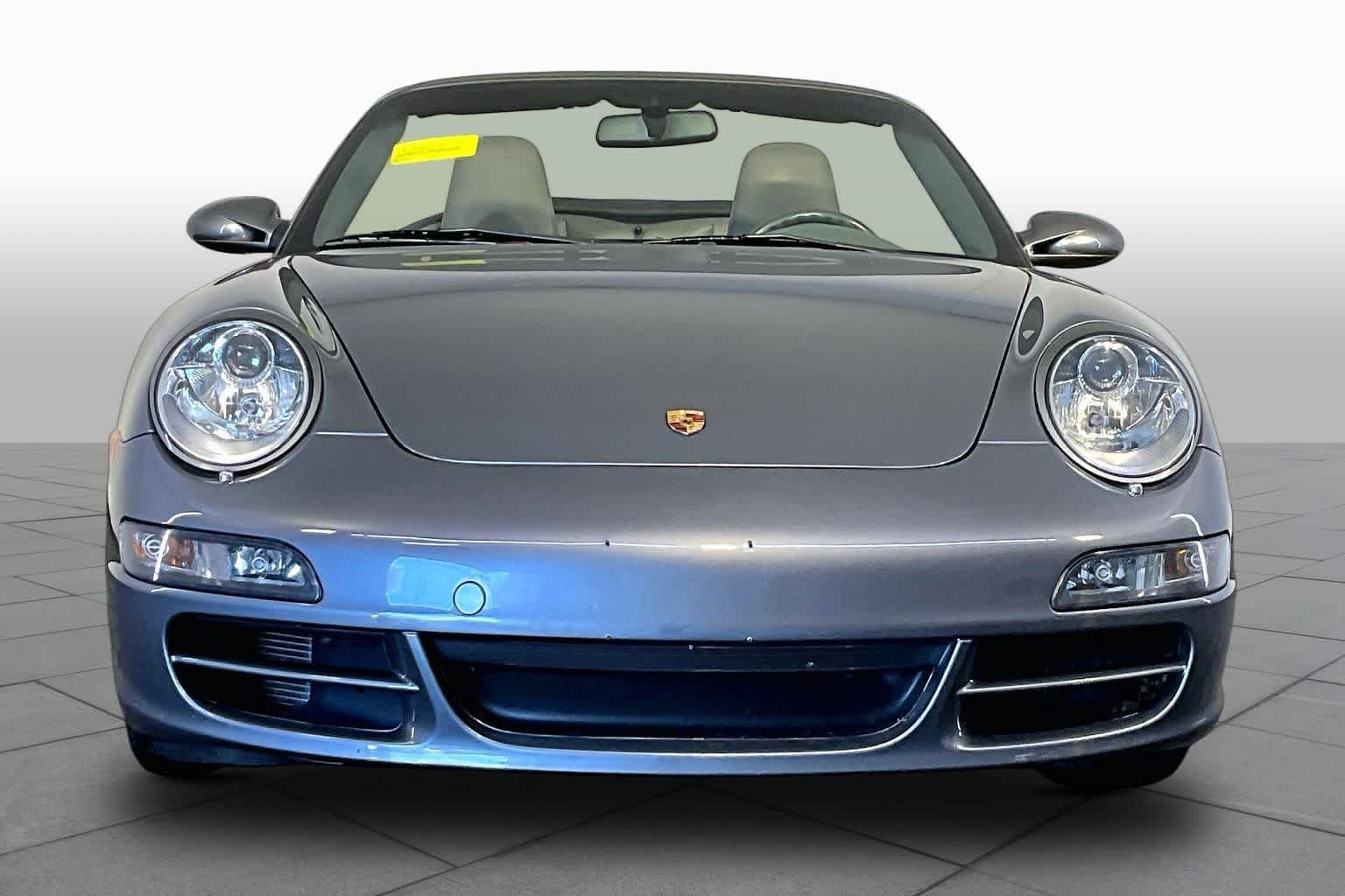 Used 2006 GRAY Porsche Carrera 4 image 3