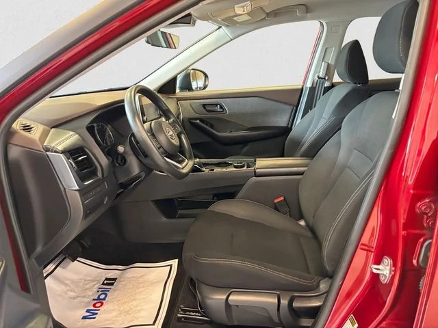 Used 2023 Red Nissan S image 10