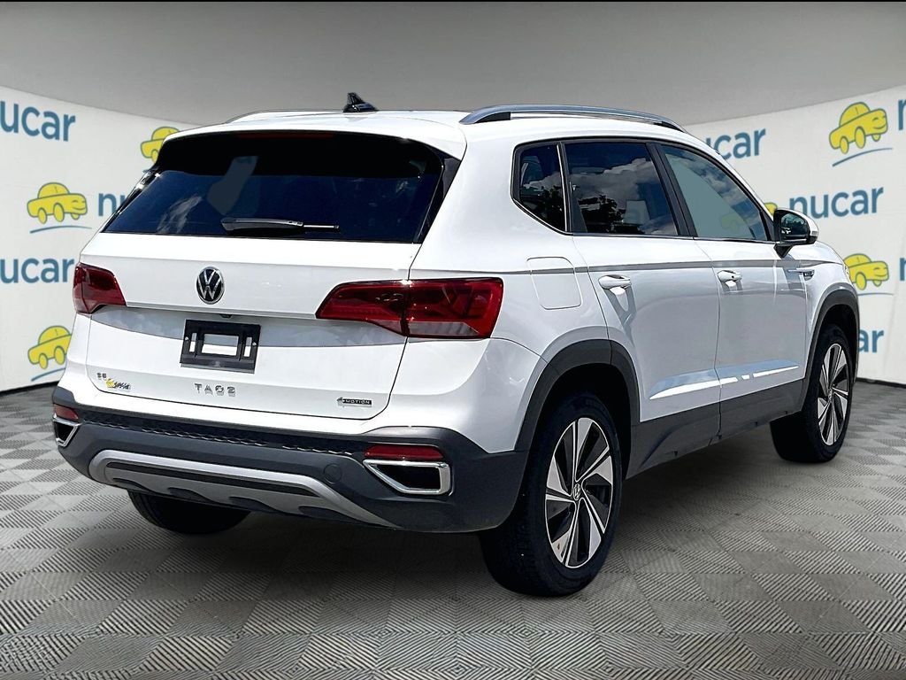 Used 2024 Pure White Volkswagen 1.5T SE image 6