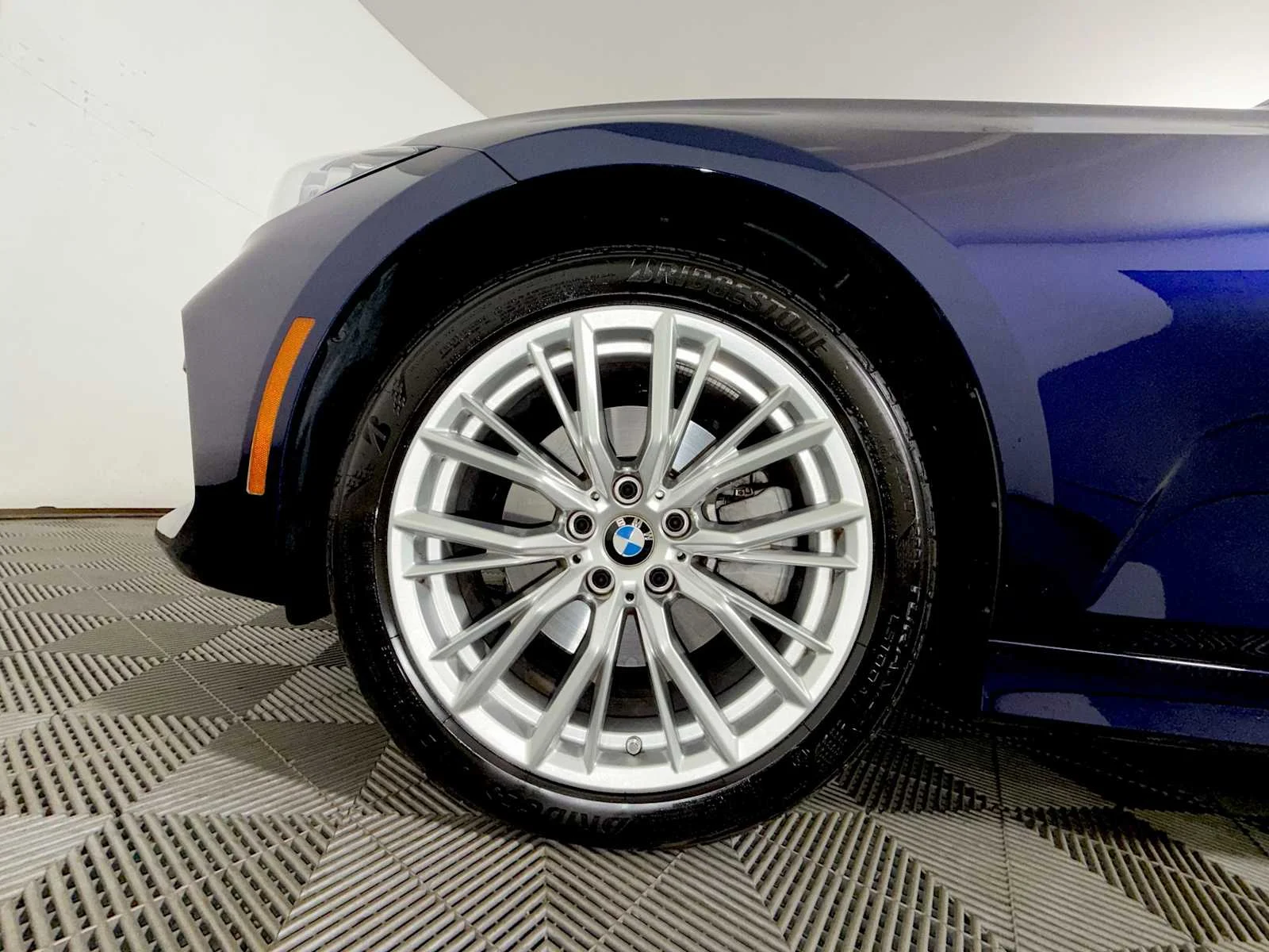 Used 2024 Tanzanite Blue II Metallic BMW 330i xDrive image 8