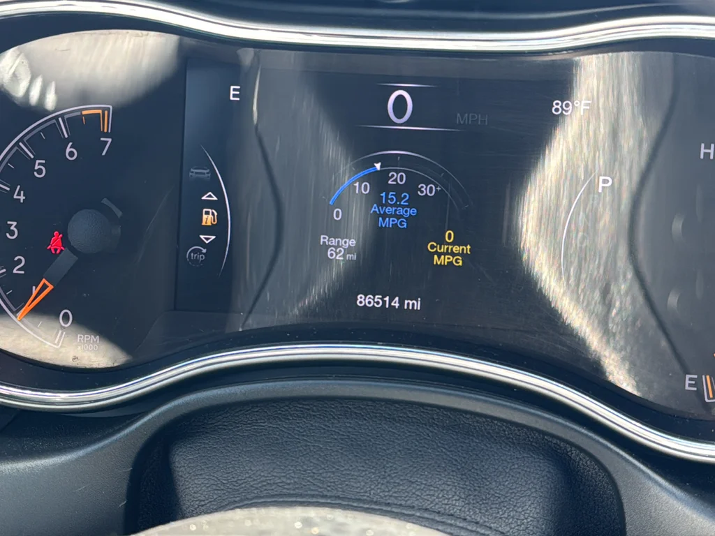 Used 2021 Gray Jeep Laredo X image 12