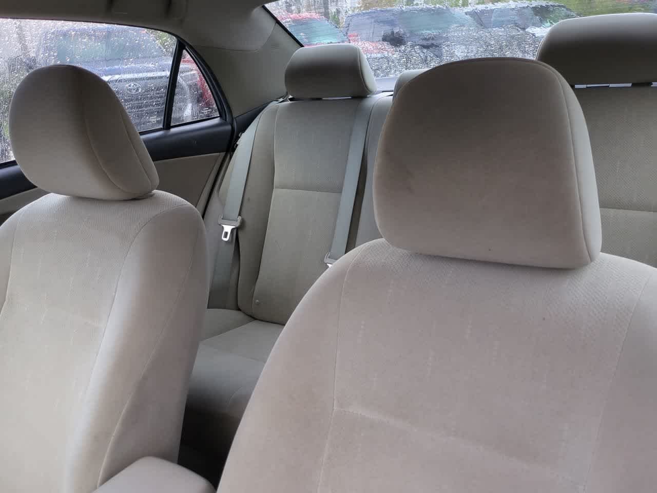 Used 2013 Tropical Sea Metallic Toyota L image 8