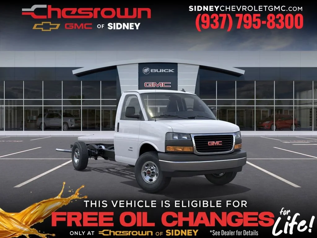 New 2025 Summit White GMC 1WT image 8