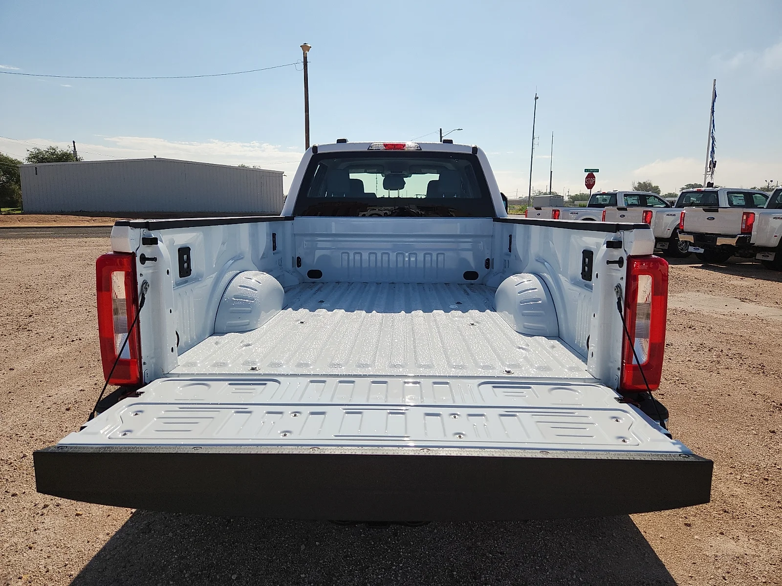 New 2026 Oxford White Ford XL image 12