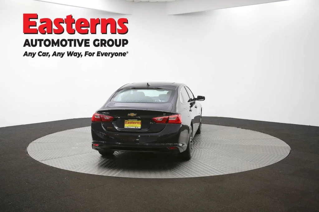 Used 2023 Gray Chevrolet LT image 38