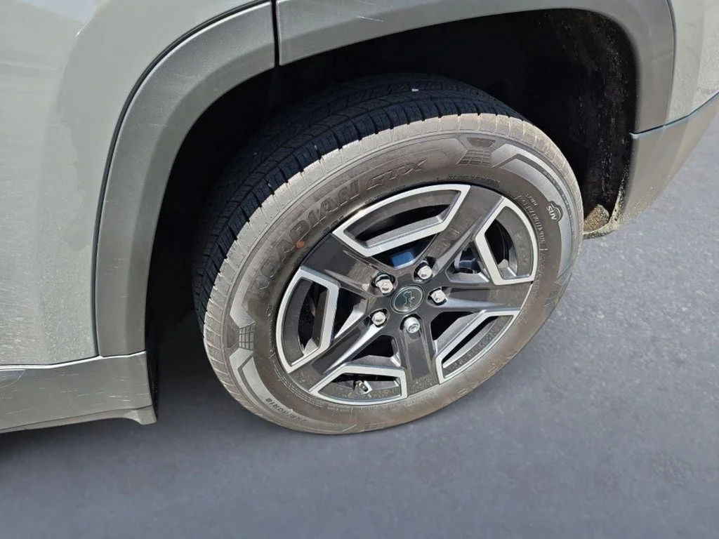 New 2026 Sting-Gray Clearcoat Jeep Laredo image 10