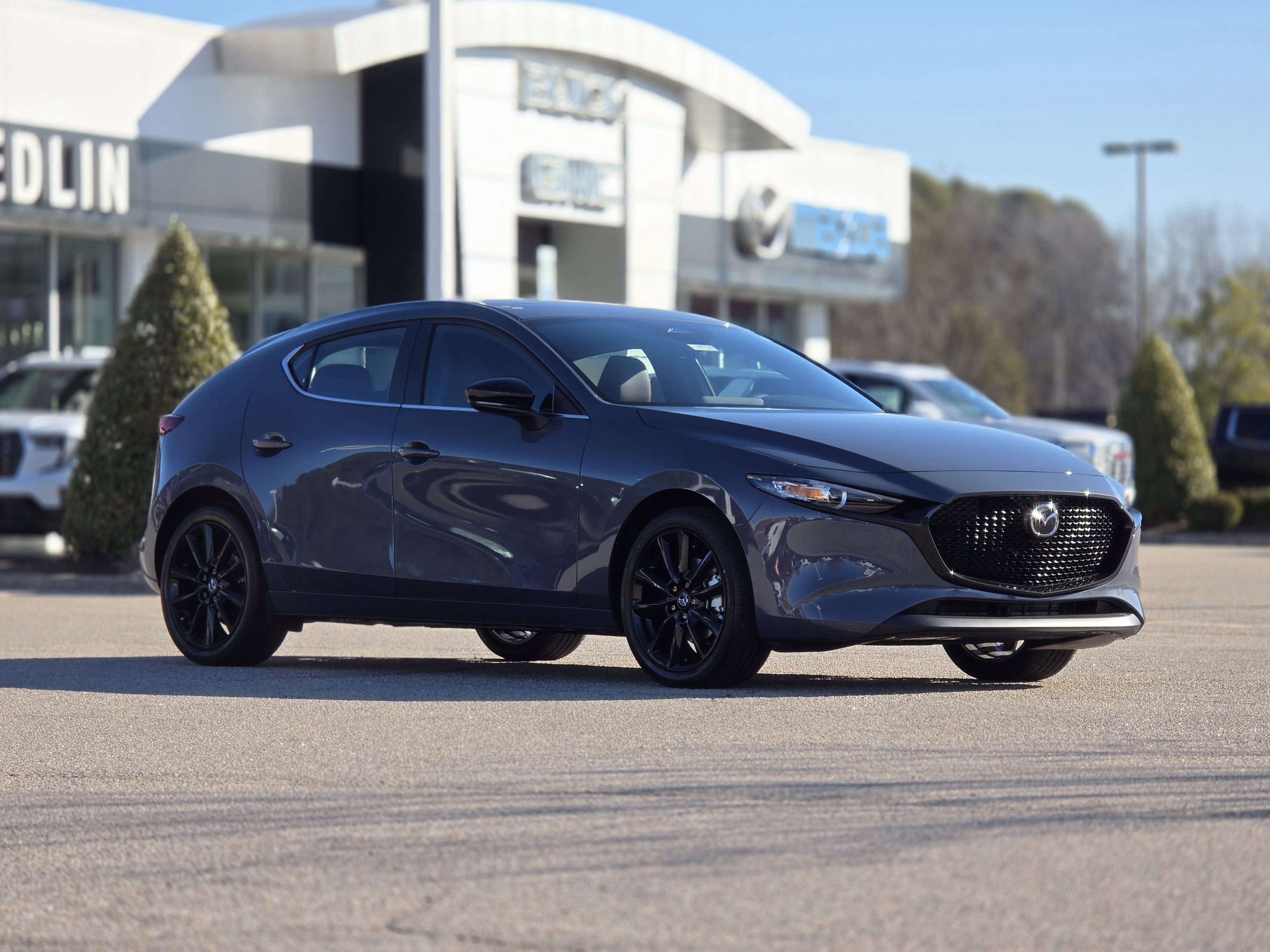 2026 Mazda CX-3 2.5 Carbon Ed. AT 5-Door SKYACTIV AWD's photo