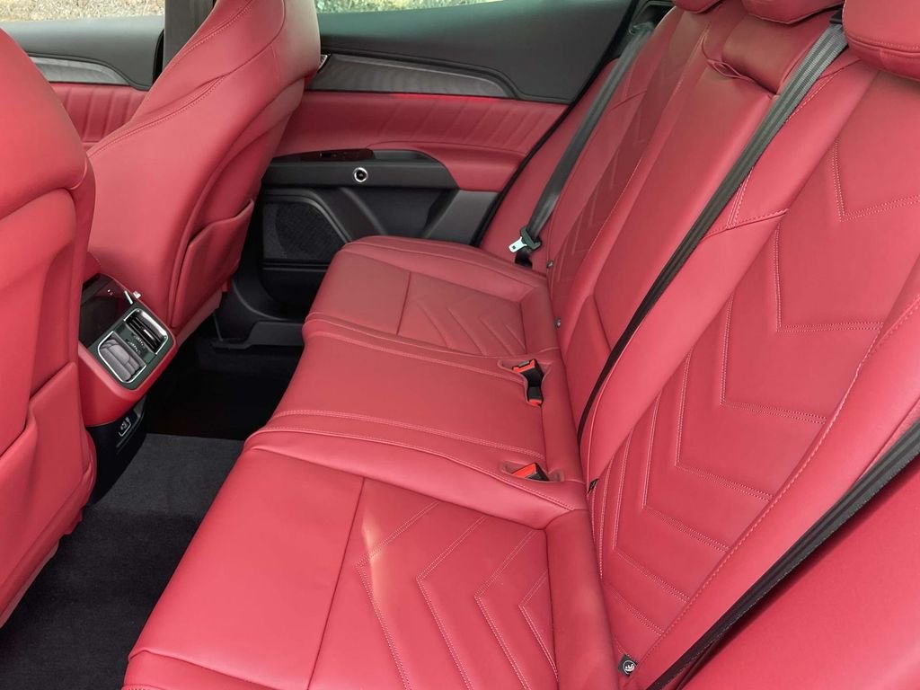 2026 Maserati Grecale Modena V6 - Photo 21