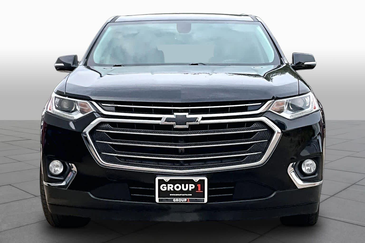 Used 2018 Mosaic Black Metallic Chevrolet LT Leather image 4