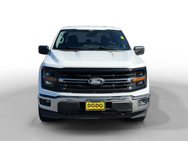 Used 2025 Oxford White Ford XLT image 8