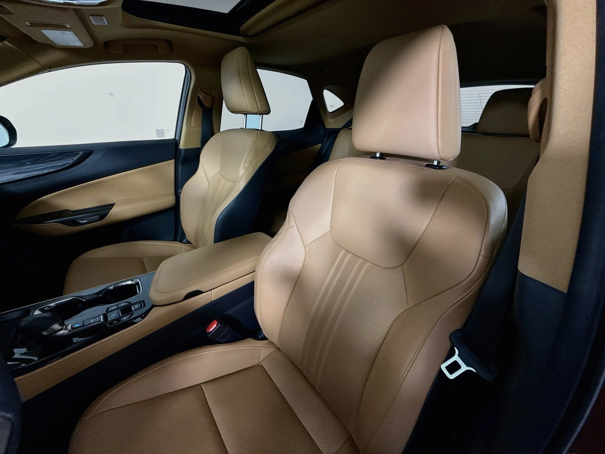 Certified Used 2025 COPPER CREST Lexus 350 Premium image 10