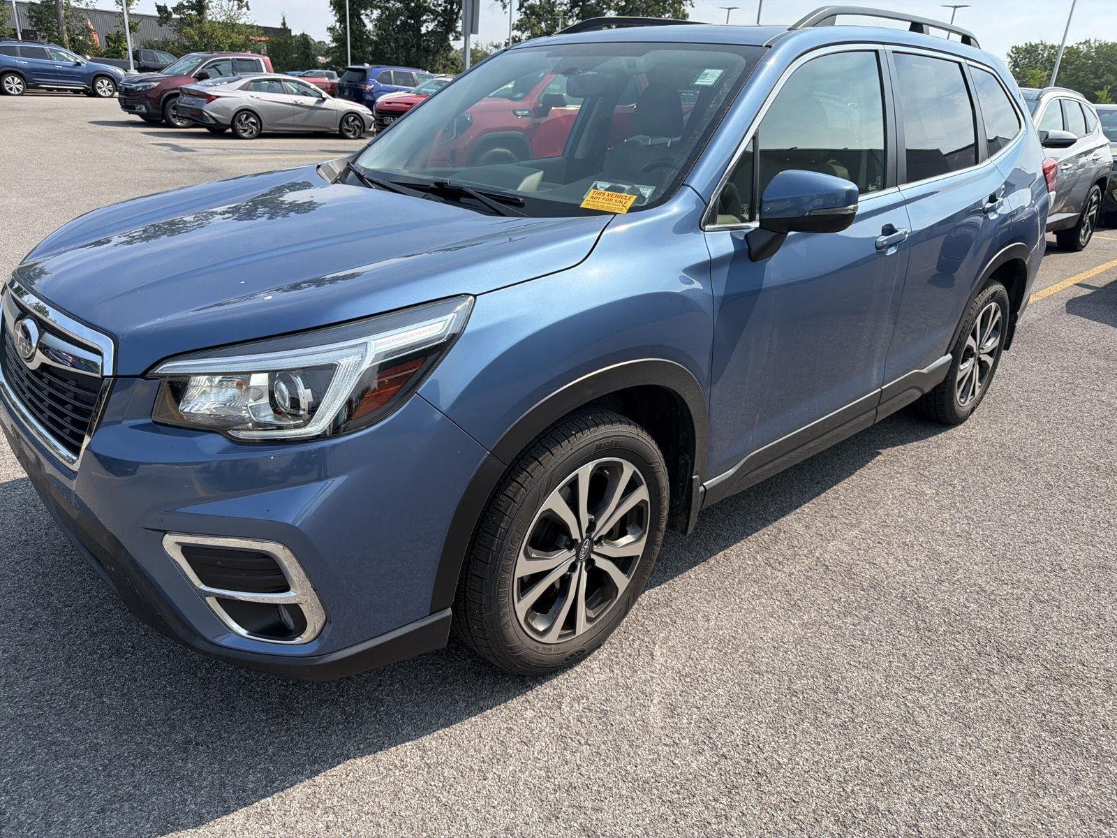 Used 2020 Horizon Blue Pearl Subaru Limited image 3