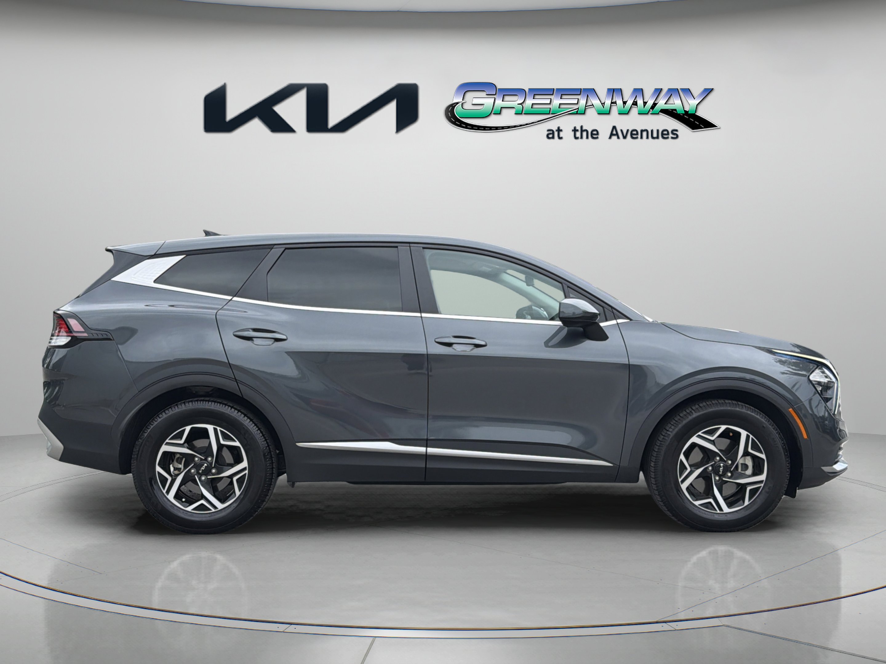 Used 2023 Gravity Gray Kia LX image 7