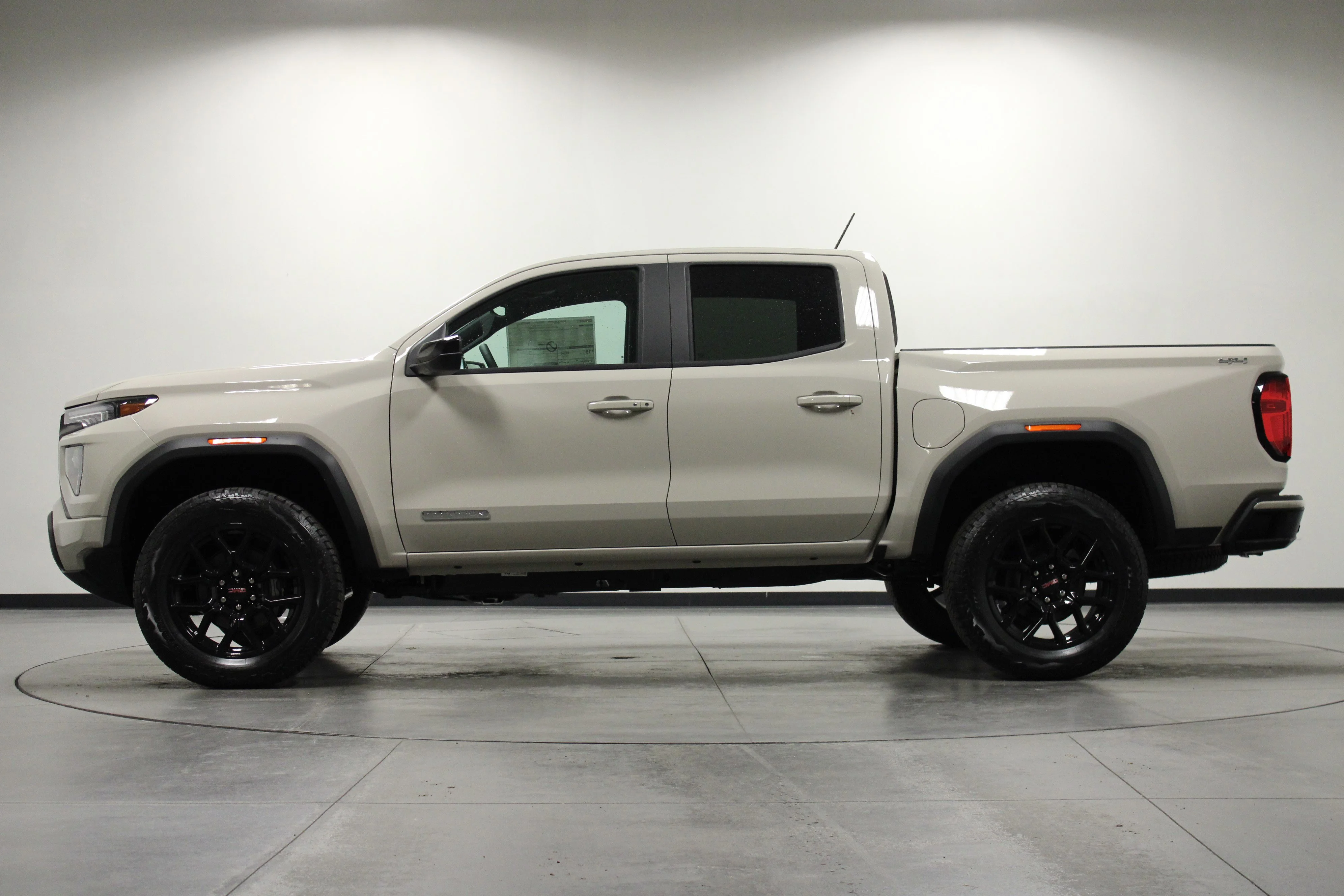 New 2026 Coastal Dune GMC Elevation image 7