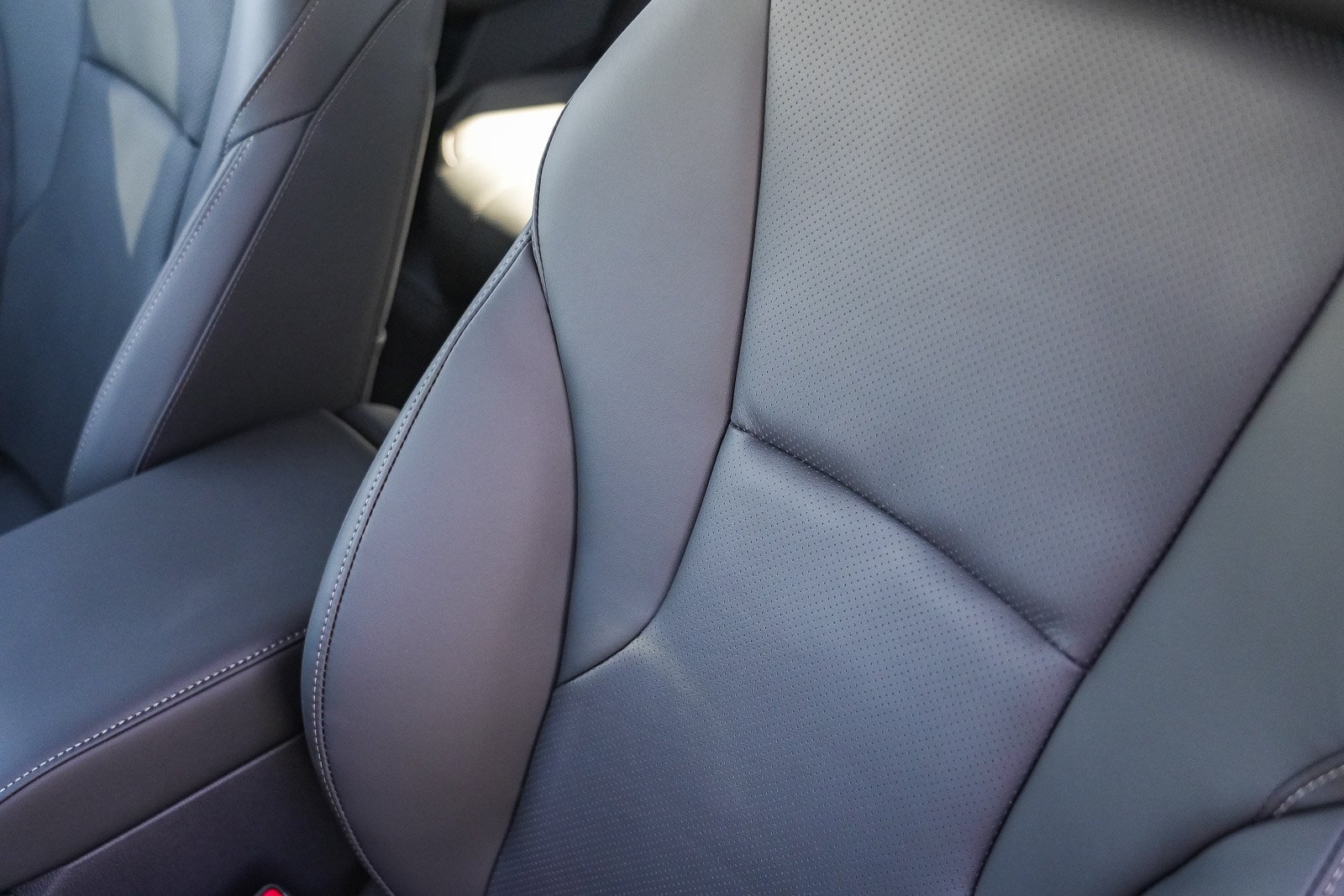 New 2026 Urban Gray Pearl Honda Touring image 28