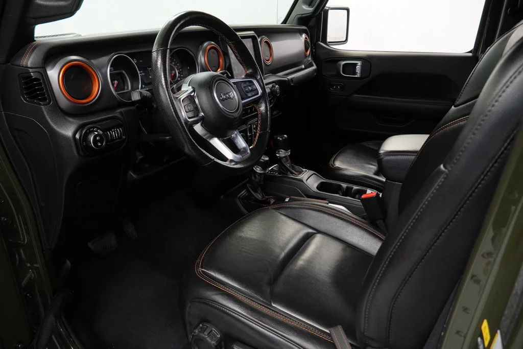Used 2022 Green Jeep Mojave image 12