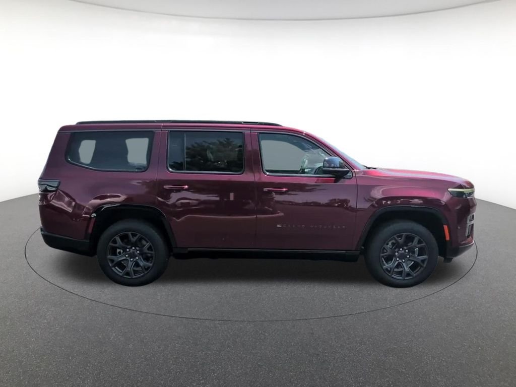 New 2026 Velvet Red Pearl-Coat Exterior Paint Jeep Limited Altitude image 4