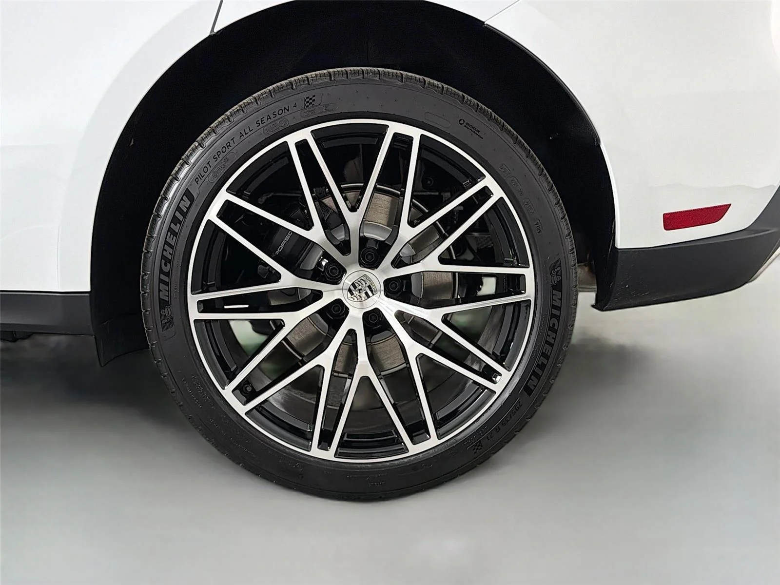 Certified Used 2026 Carrara White Metallic Porsche T image 12