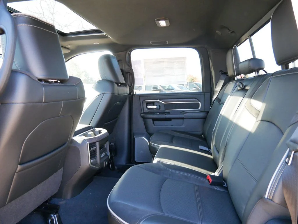 New 2026 Ceramic Gray Clear-Coat Exterior Paint Ram Laramie image 30