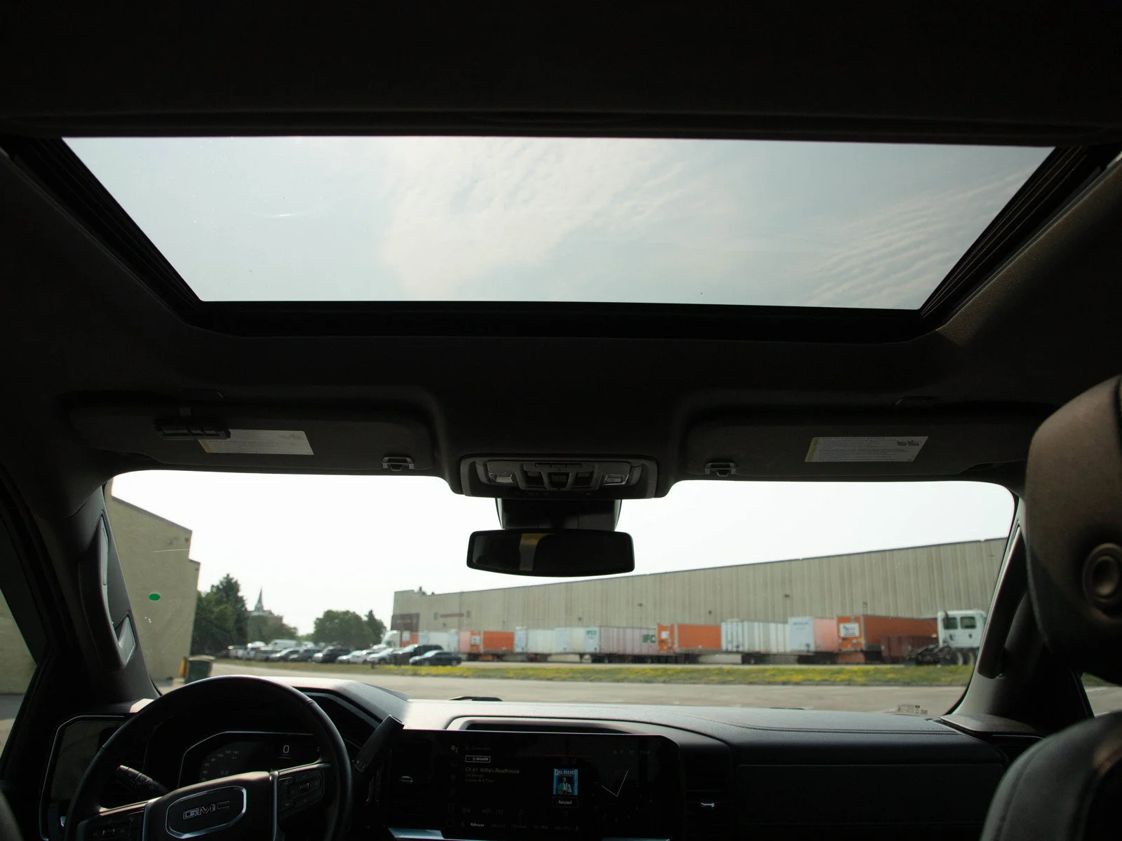 Used 2024 Volcanic Red Tintcoat GMC SLT image 17