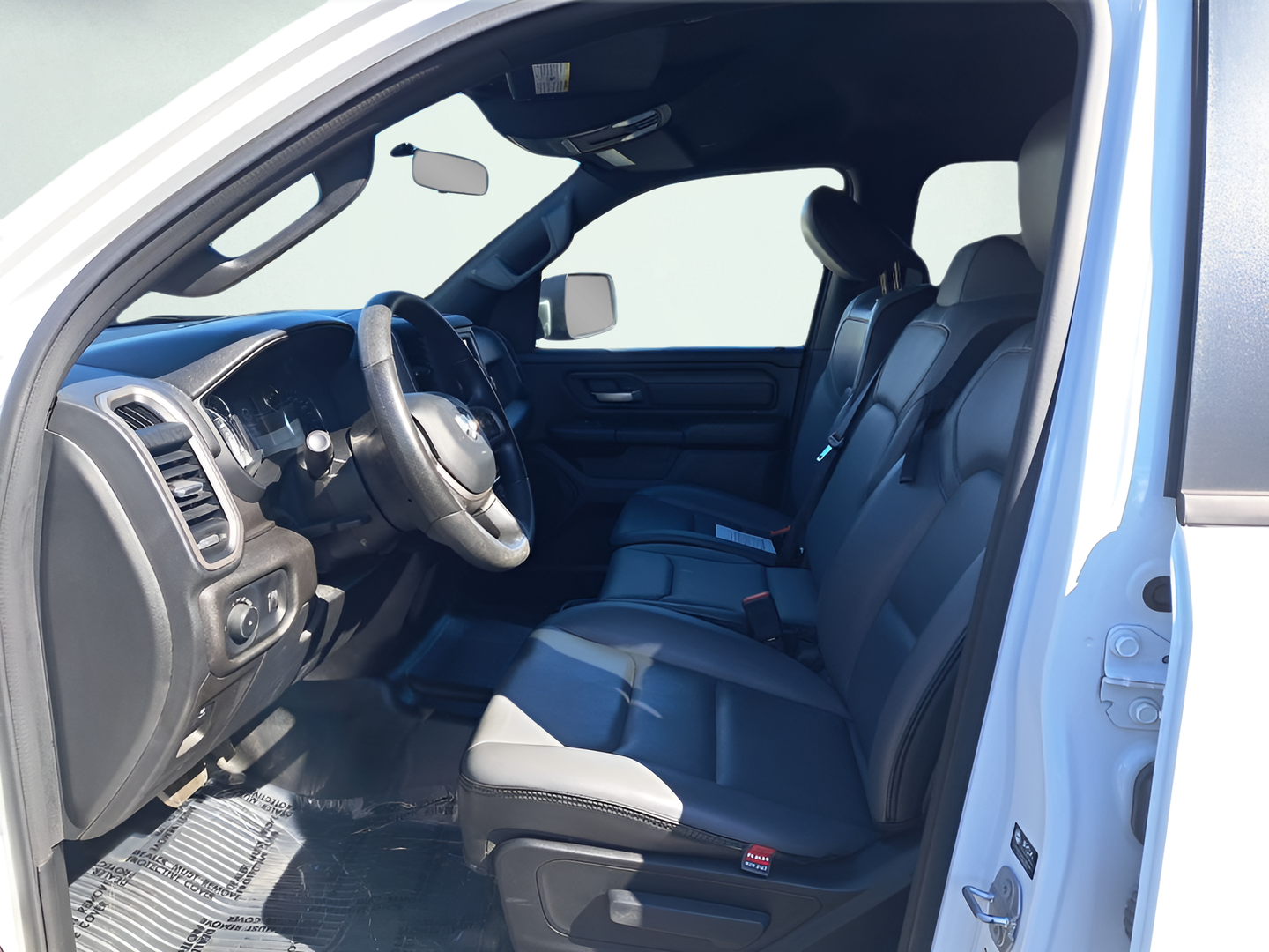 Used 2022 White Ram Tradesman image 11