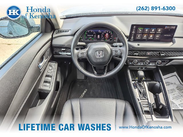 2025 Honda Accord Hybrid EX-L - Photo 12