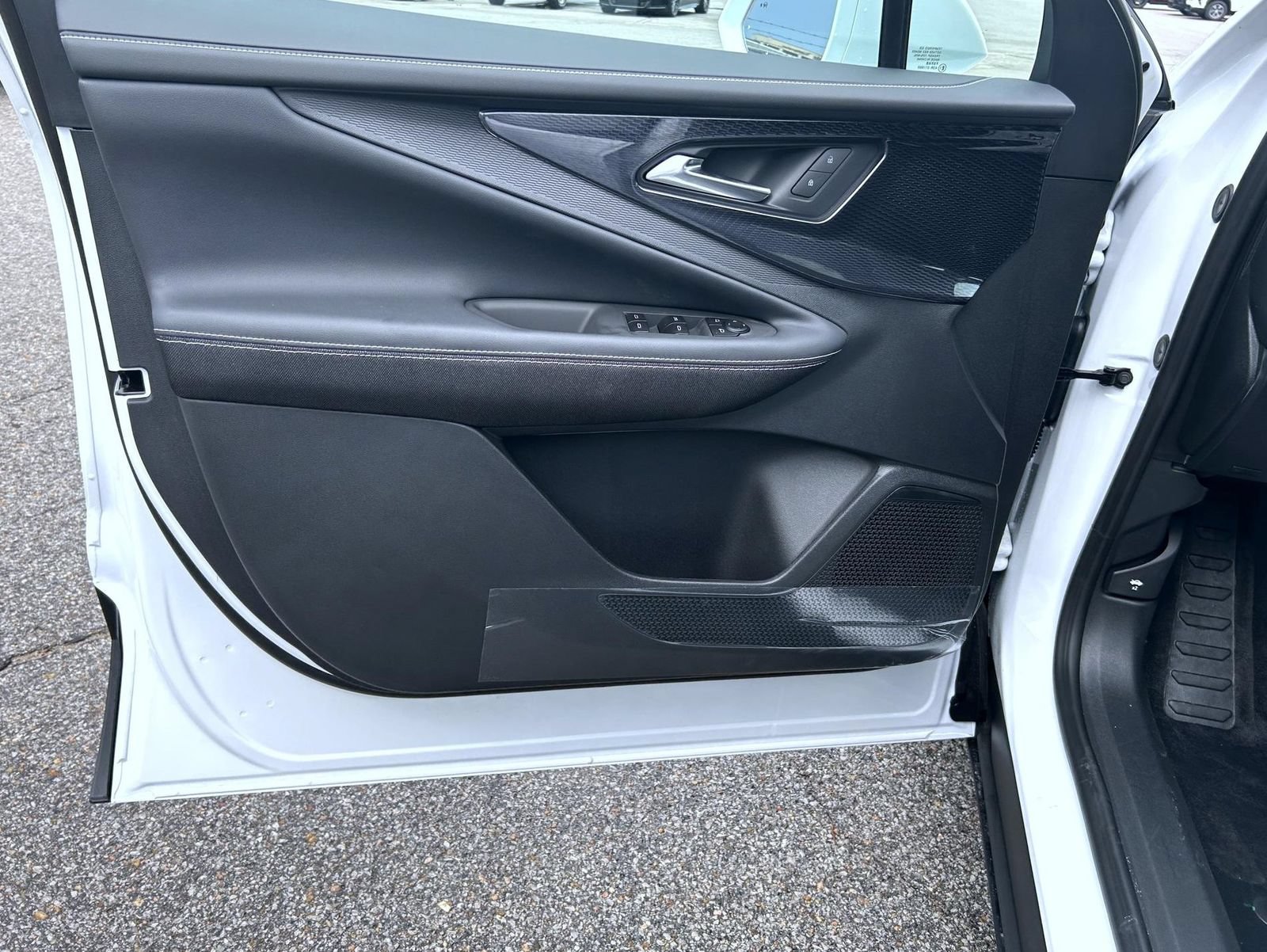 2026 Chevrolet Blazer EV LT - Photo 9