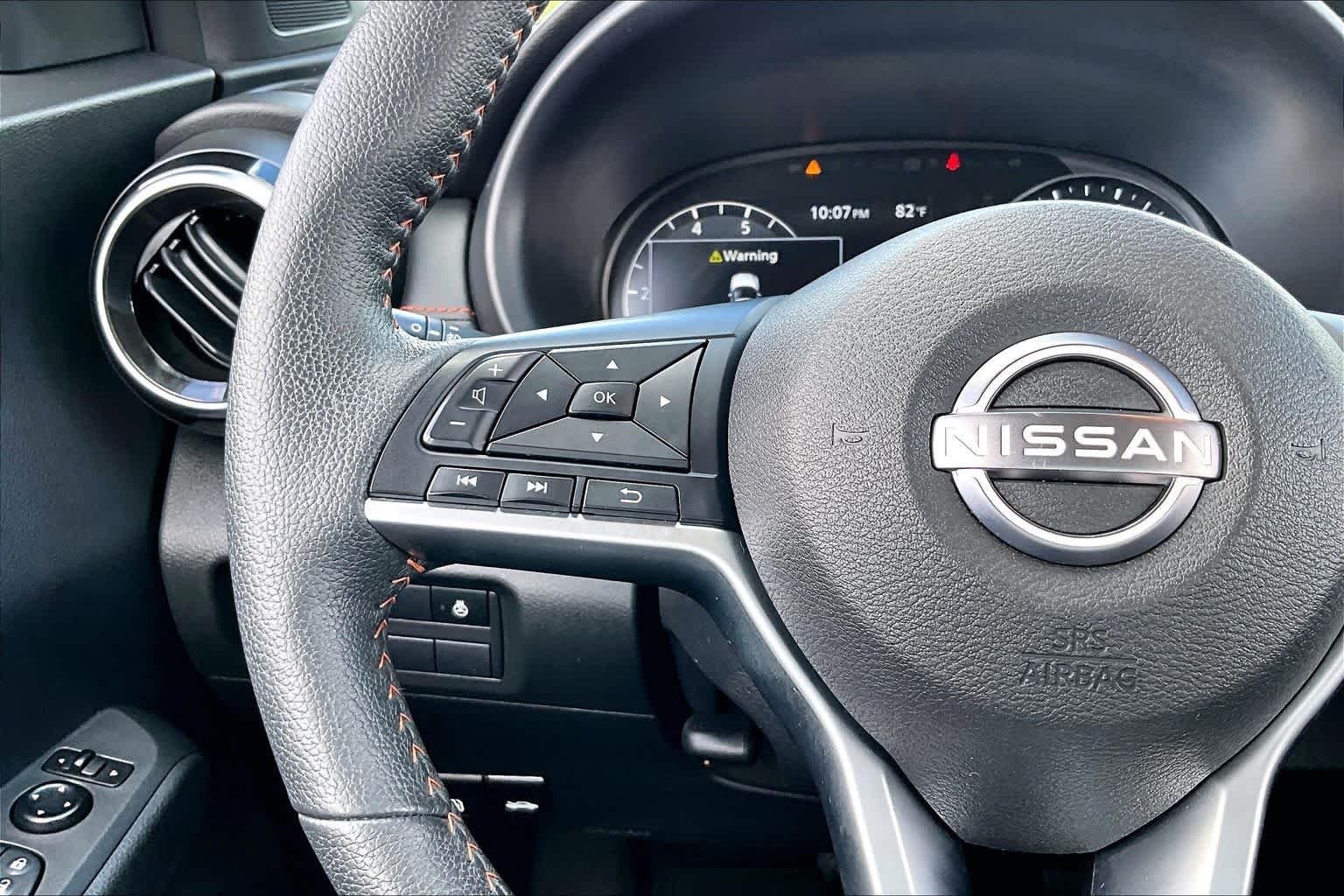 Used 2023 Boulder Gray Pearl Nissan SR image 24