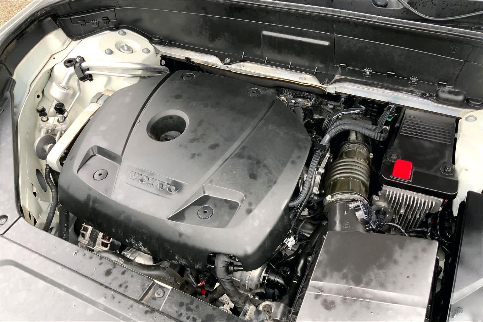 Used 2018  Volvo Inscription image 30