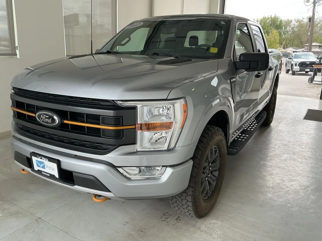 Used 2022 Iconic Silver Metallic Ford Tremor image 3
