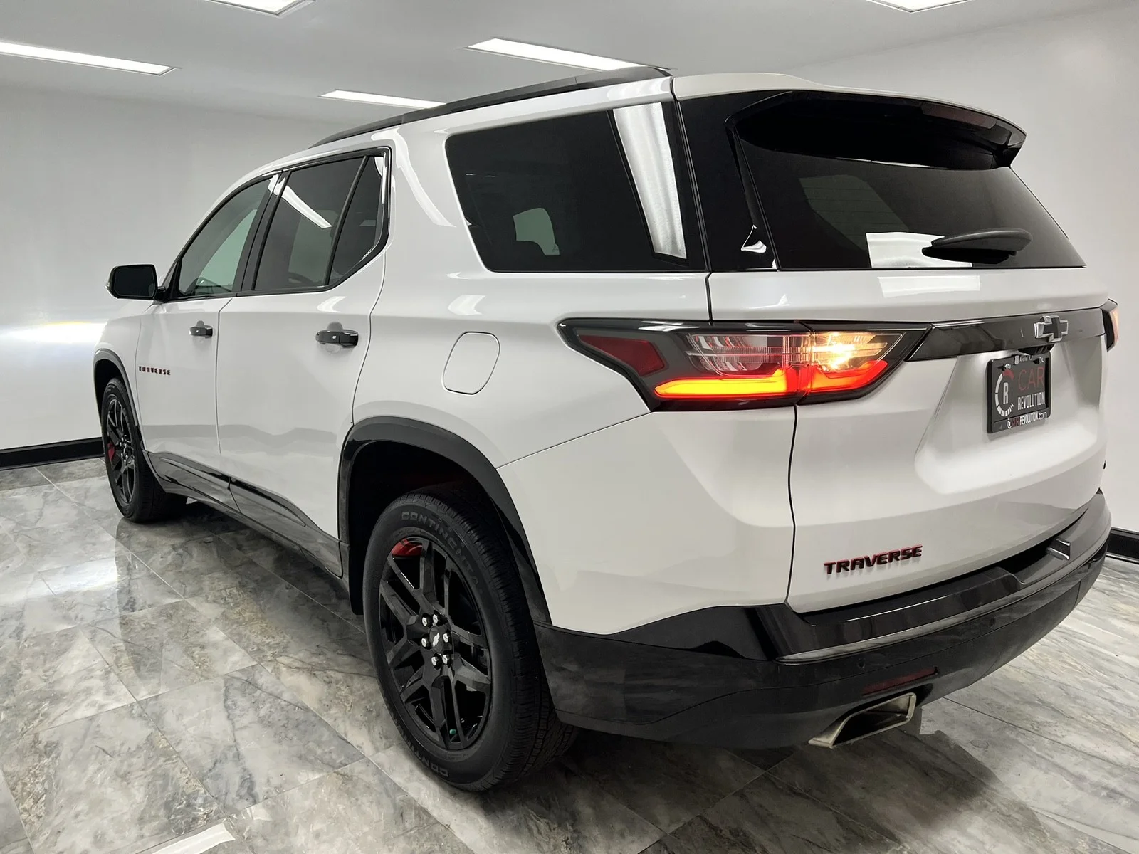 Used 2020 Summit White Chevrolet Premier image 5