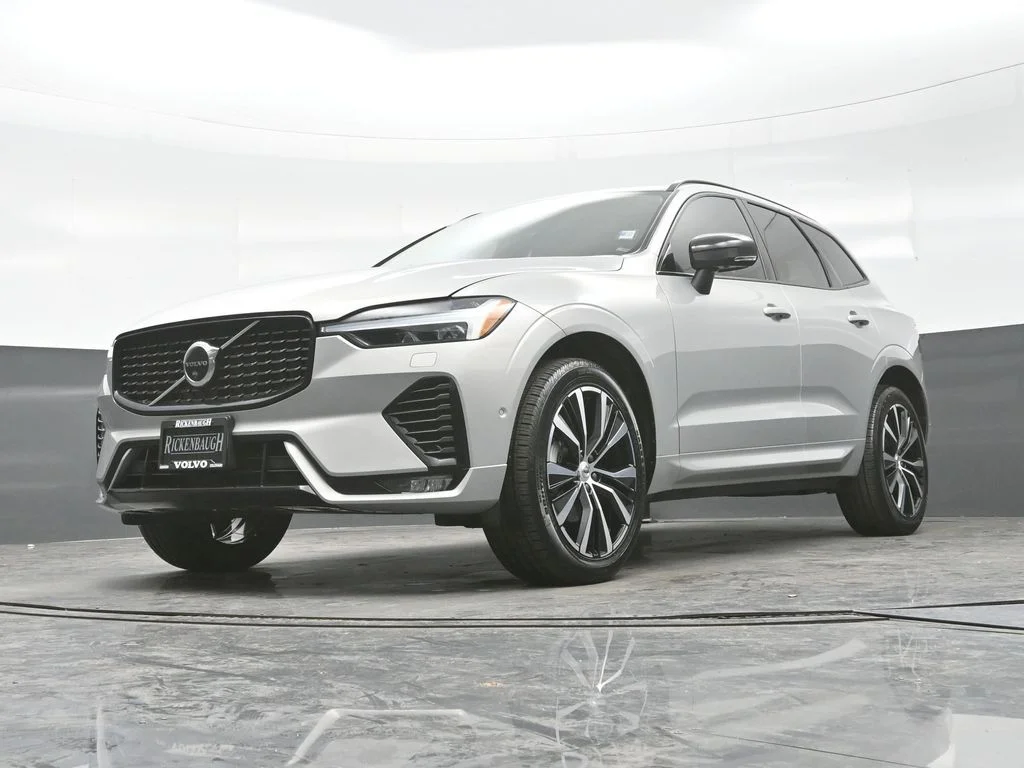 Certified Used 2023 Silver Dawn Volvo Plus image 20