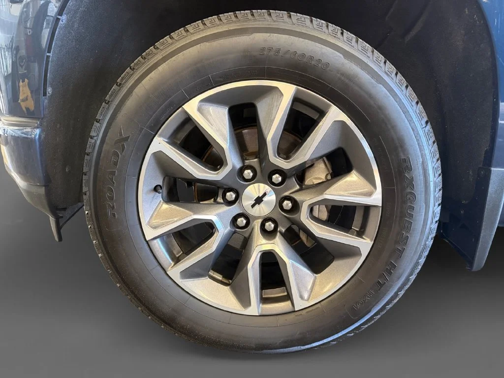 Used 2020 Blue Chevrolet RST image 15