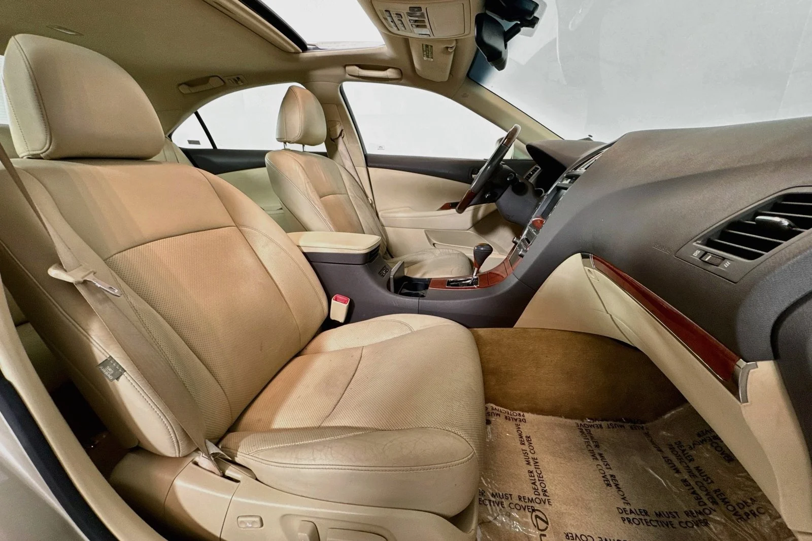 Used 2011 Satin Cashmere Metallic Lexus  image 26