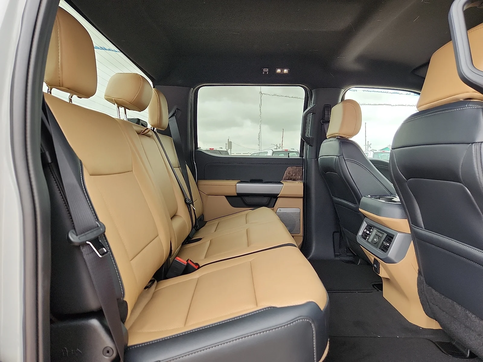 New 2026 Avalanche Ford F-250® Lariat® image 19