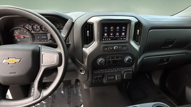 Used 2025 White Chevrolet Custom image 11