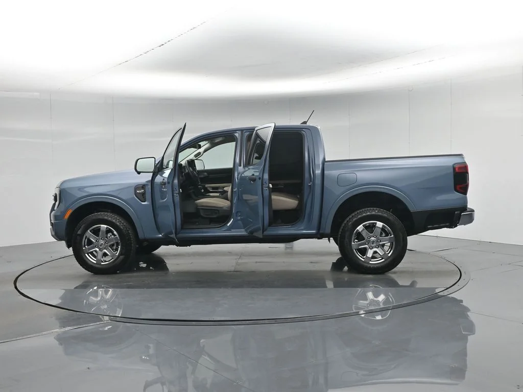 Certified Used 2025 Gray Ford XLT image 37