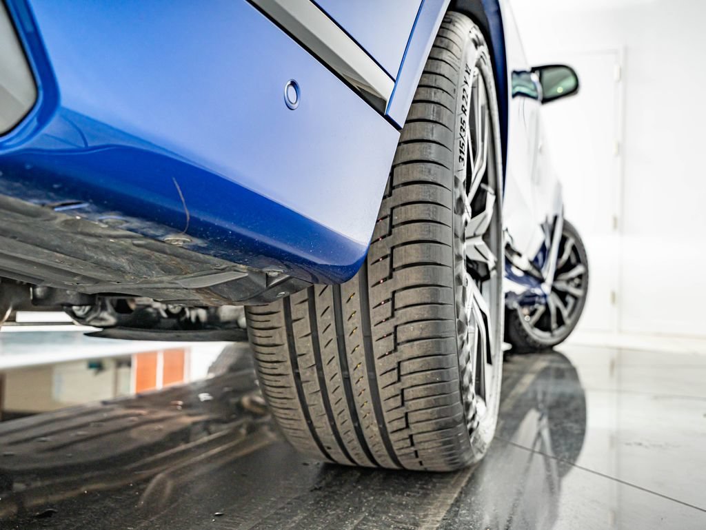 Used 2026 Marina Bay Blue Metallic BMW M60i image 47