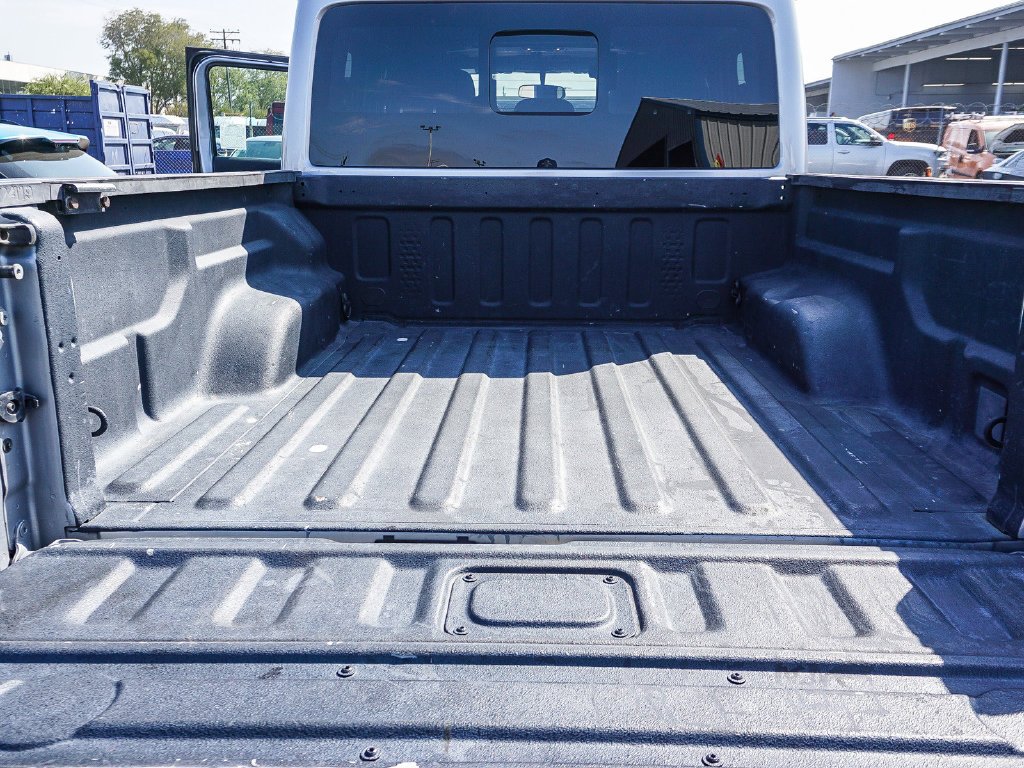 Used 2021 Silver Jeep Mojave image 24