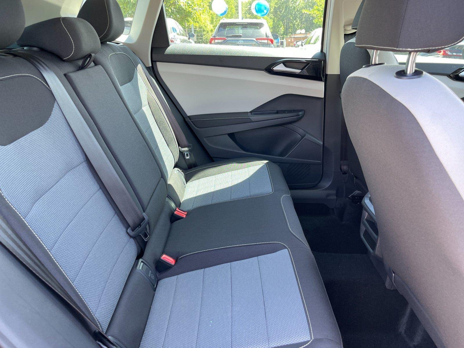 New 2026 Pure White Volkswagen S image 37